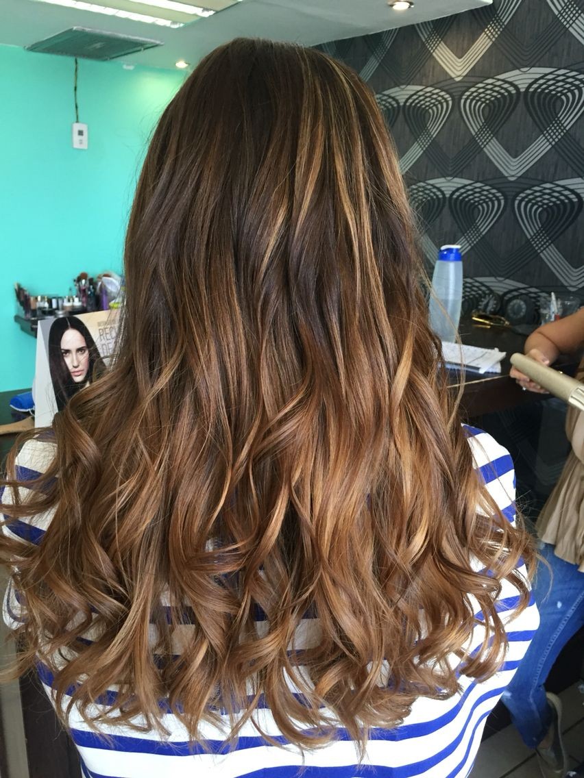 Balayage En Morenas Dise Os Que Lucen Espectaculares Blog De Peluquer A